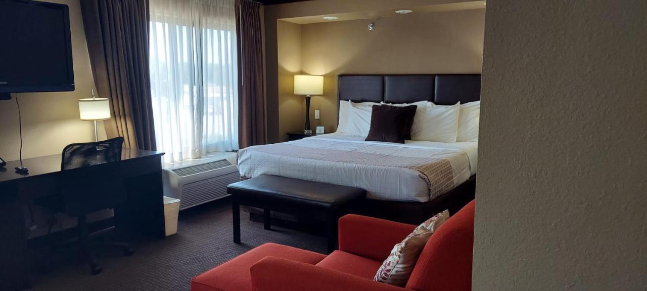 Parkwood Inn & Suites マンハッタン エクステリア 写真