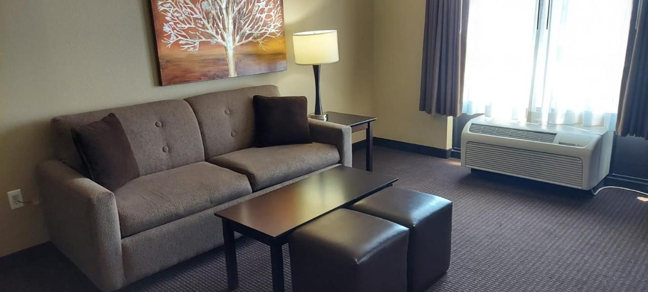 Parkwood Inn & Suites マンハッタン エクステリア 写真