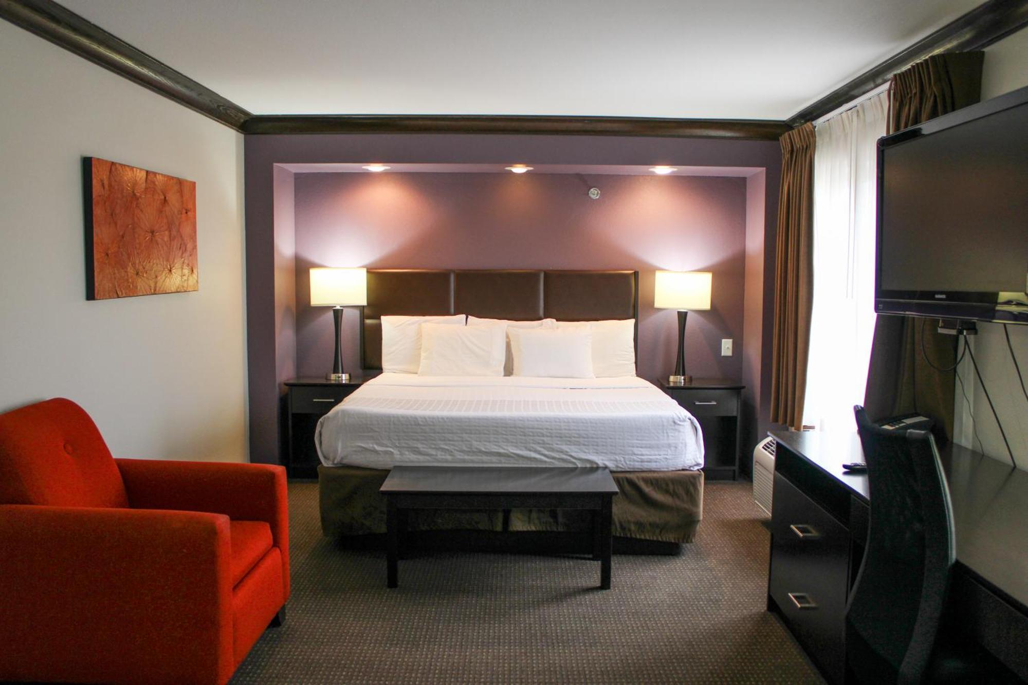 Parkwood Inn & Suites マンハッタン エクステリア 写真