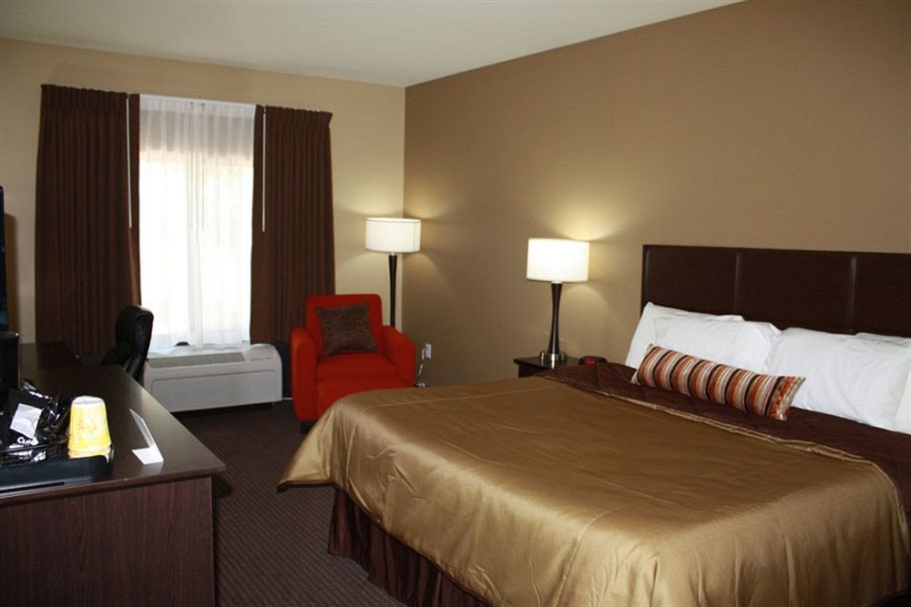 Parkwood Inn & Suites マンハッタン エクステリア 写真